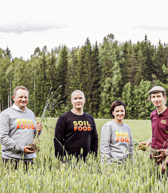 Soilfoodin perustajat Ilkka Herlin (vas.), Eljas Jokinen, Saara Kankaanrinta ja Juuso Joona.